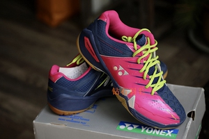 尤尼克斯yonex shb01yltdlcw 深粉ch版 李宗伟 羽毛球鞋