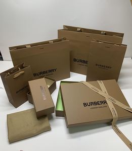 burberry巴宝莉新款纸袋香水衣服围巾盒包装手提袋礼品盒礼品袋子