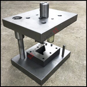 冲床冲压模具加工钣金不锈钢折弯切角冲孔模冲头冲针刀片供应