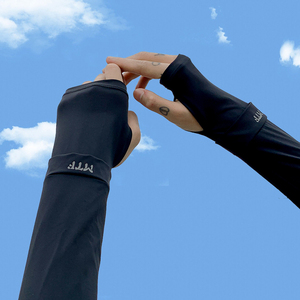 黑色防晒手袖男士夏季新款潮薄骑行护臂袖套防紫外线户外冰丝袖子