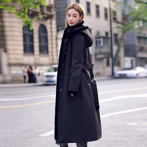 红色水貂内胆派克服