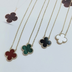 正品18k彩金四叶草项链女玫瑰金锁骨链红玉髓双面吊坠情人节礼物