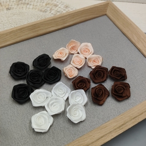 30个价 c33 胸针发饰配件辅料缎带玫瑰花朵约2.8－4cm