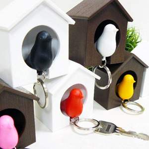 White/Brown Bird Nest Sparrow House Key Chain Ring Whistle W