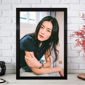 刘雯海报女明星写真装饰挂画国际名模美女照片墙宿舍寝室墙贴挂图