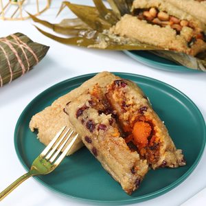 广东茂名信宜特色新鲜手工粽子鲜肉花生腊肠蛋黄粽子长粽肉粽古粽