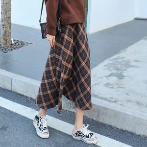 格子毛呢裙秋冬半身裙中长款裙子女高腰半裙a字大摆半身长裙女冬