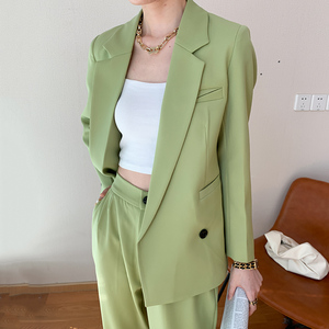 2022春秋新款荧光绿西装套装女休闲轻奢职业高级感气质西服两件套