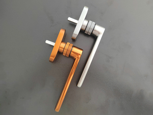 霍曼儿童安全锁把手带锁纱窗一体儿童保险旋钮电解执手方轴门窗