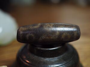 伏藏千年地埋天降石九眼古代老天珠包老西藏象雄真品出土古珠标本