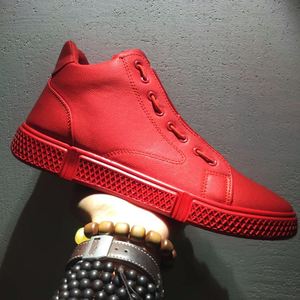 秋冬季高帮板鞋男鞋子小红鞋男韩版潮鞋男士红色休闲皮鞋社会小伙