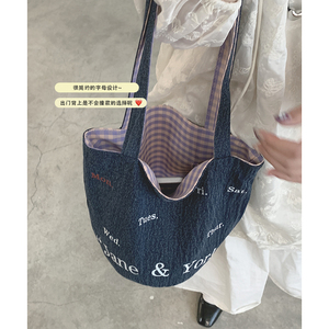 牛仔帆布包包女2023新款潮韩国字母托特包学生上课大容量购物袋包
