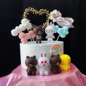 布朗熊蛋糕摆件甜品派对插旗摇头布朗熊可妮兔生日摆件蛋糕装饰