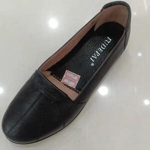 00脚下世界_2009淘宝2022春秋鞋特价青岛孚德皮鞋真皮女鞋平跟鞋中