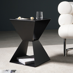 北欧小户型边几简约茶几现代几何梯形设计师家具ins铁艺轻奢边桌