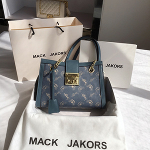 香港mackjakors正品真皮雾霾蓝色单肩大容量包包女士新款潮托特包