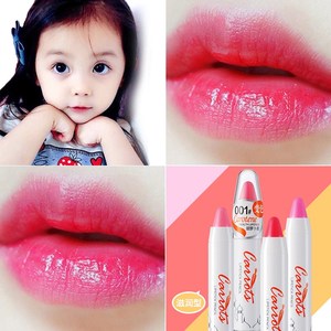 儿童唇彩变色