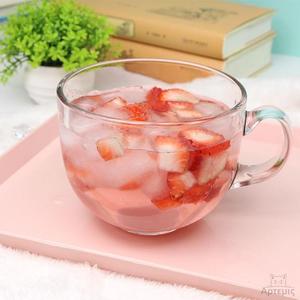 手把透明玻璃杯