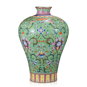 景德镇陶瓷器仿古乾隆粉彩绿地缠枝纹梅瓶客厅家居装饰品收藏摆件