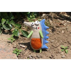 手工陶艺动物 创意泥人 陶土娃娃人物 娃 陶人泥塑小刺猬摆件