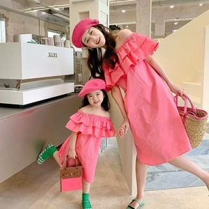 高级感母女亲子装连衣裙韩版女童双层荷叶边一字领连衣裙洋气时尚