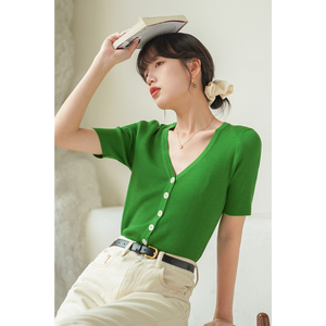 果绿色牛仔外套女