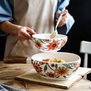 北欧蝶恋花色釉带手柄陶瓷西餐碗意大利面碗点心碗家用创意水果碗