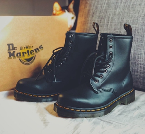martens马汀博士1460 nappa软皮8孔马丁靴男女同款