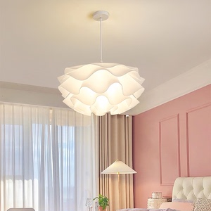 北欧主卧室吊灯长线家用玫瑰花瓣少女温馨儿童房奶油风装饰灯饰