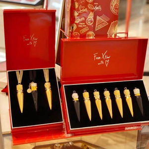 zozu口红萝卜丁口红情人节新年礼物口红礼盒套装001m哑光滋润唇膏