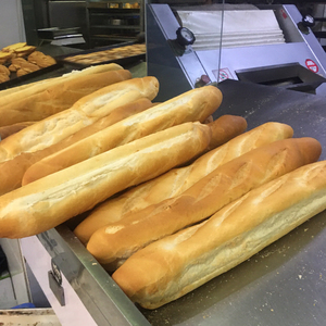 helal french baguette bread 早餐法棍 法式面包清真长面包 150g