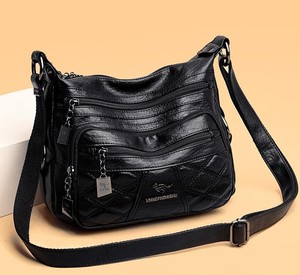 时尚真皮中老年单肩斜挎包女网红实用大容量外婆妈妈奶奶老人包包