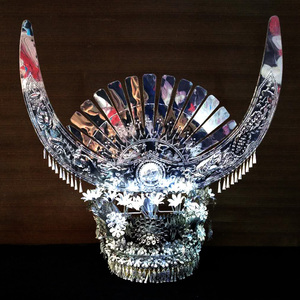 少数民族银头饰帽子项圈牛角贵州苗族银饰头饰精品镜面铝帽子牛角