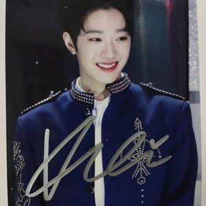 赖冠霖签名照 赖冠霖亲笔签名保真无印刷 赖冠霖周边