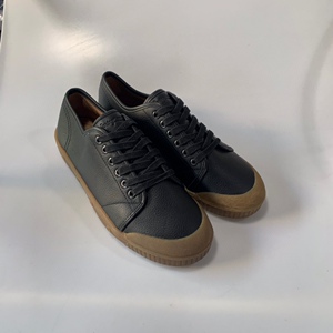 法国spring court经典"国宝级"帆布鞋 全皮 黑色