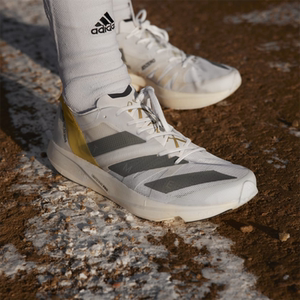 阿迪达斯adidas adizero takumi8白金轻便缓震竞速专业男女跑步鞋