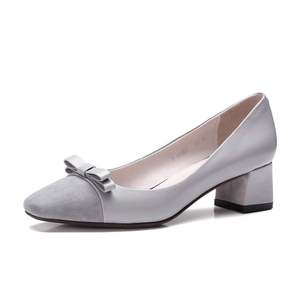 刺玫瑰女鞋女兆2020名典自由姿色正品春季新款真皮粗跟浅口单鞋子