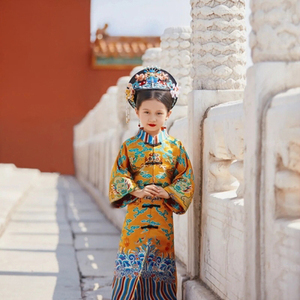 清朝小公主小格格古装旗服儿童清装皇后服故宫拍摄写真服演出服装