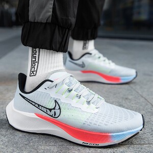 耐克适用aj登月37代跑步鞋38代zoom飞马36马拉松训练减震运动鞋男