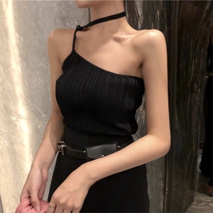 抹胸衣服女