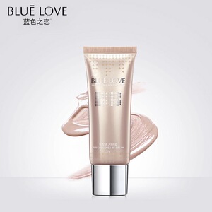 蓝色之恋粉底液