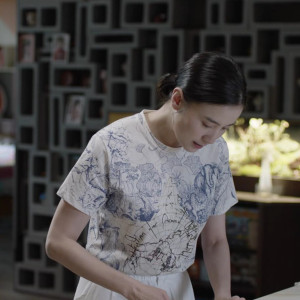 小舍得南俪宋佳明星同款短袖t恤女夏设计感小众宽松圆领印花上衣