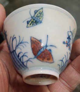 高仿古大明成化年制斗彩斗彩蝴蝶纹陶瓷三秋杯明代官窑陶瓷小茶杯