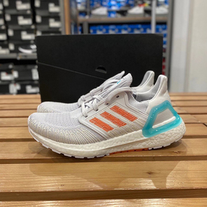 酷动城阿迪达斯女鞋ub