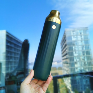 星巴克2021年圣诞节经典绿色流水线条纹不锈钢保温杯喝水杯子400m