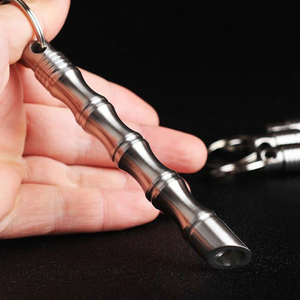 神器随身便携电女士单身小型女生报警器自卫防身手电赶猪器0人付款50