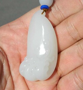 彩云轩精品玉器28克新疆和田玉羊脂玉白玉浪花挂件吊坠苏工