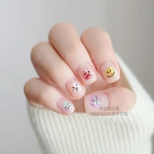 n0187可穿戴拆卸手绘可爱表情笑脸闪粉光疗甲成品美甲贴片假指甲