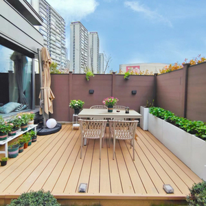 户外塑木围栏栅栏铝合金护栏木塑地板露台庭院门北京花园设计改造
