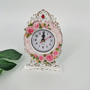 厂家直供田园手工彩绘小钟表桌面玫瑰花小钟表树脂小座钟
